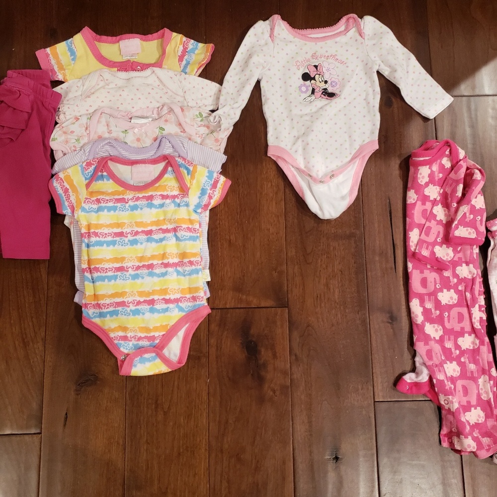 3-6 month baby girl clothing lot - Picture 5 of 6